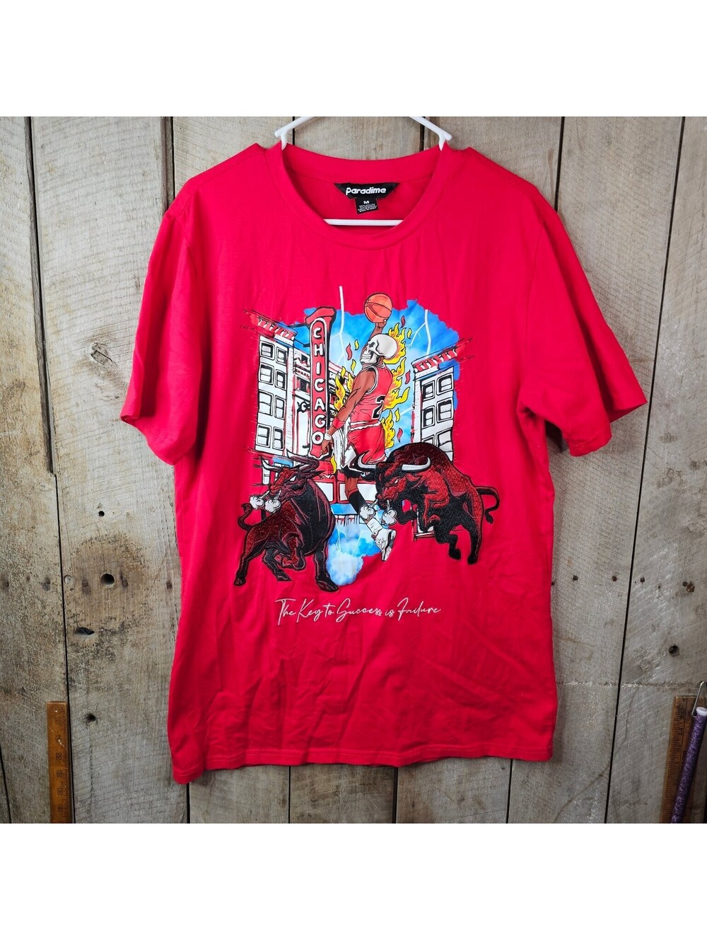 Paradime Men's M Red Chicago Bulls Michael Jordan Skeleton Graphic T-Shirt Tee